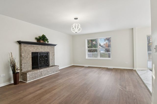 1867 Lake Shore Drive, Romeoville, IL 60446