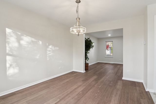 1867 Lake Shore Drive, Romeoville, IL 60446