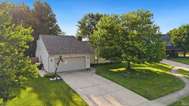3824 Finchley Court, Fort Wayne, IN 46815