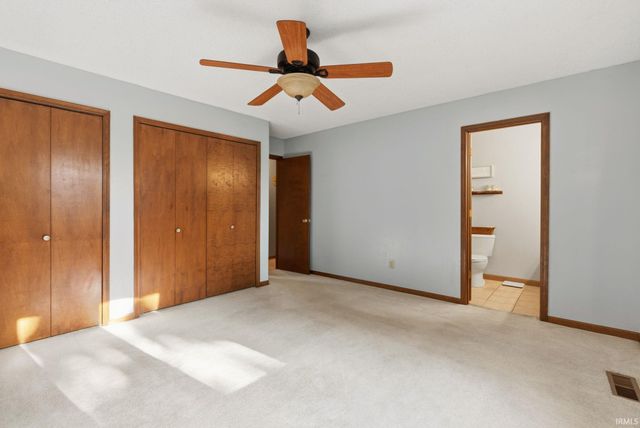 3824 Finchley Court, Fort Wayne, IN 46815