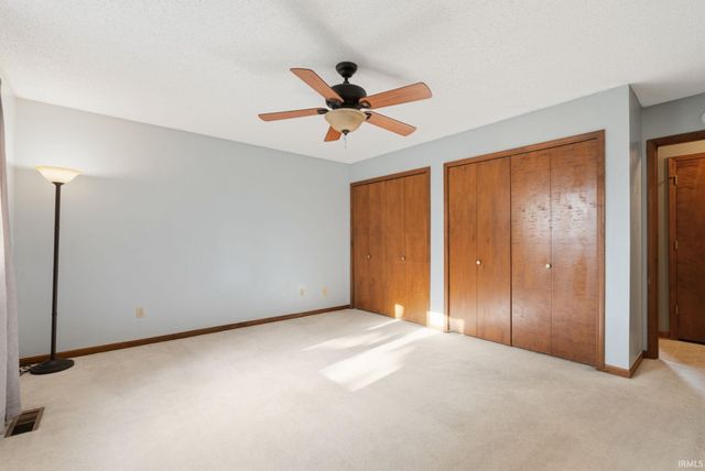 3824 Finchley Court, Fort Wayne, IN 46815