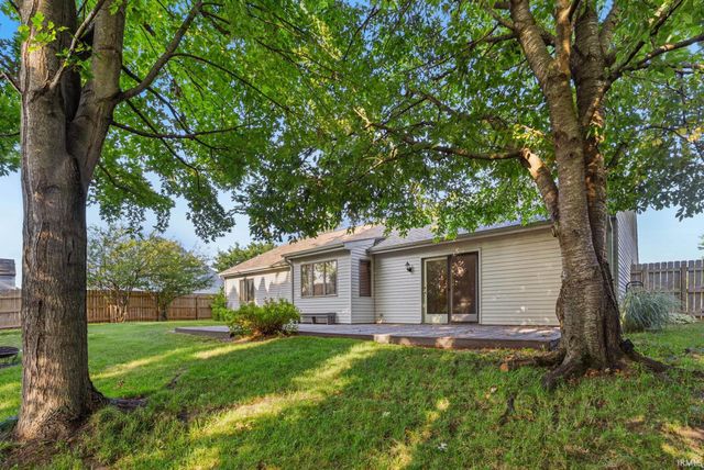 3824 Finchley Court, Fort Wayne, IN 46815