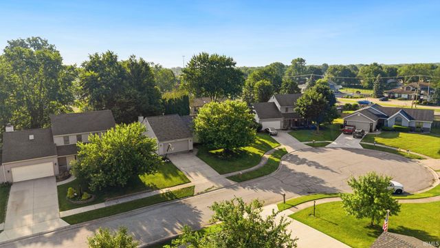 3824 Finchley Court, Fort Wayne, IN 46815