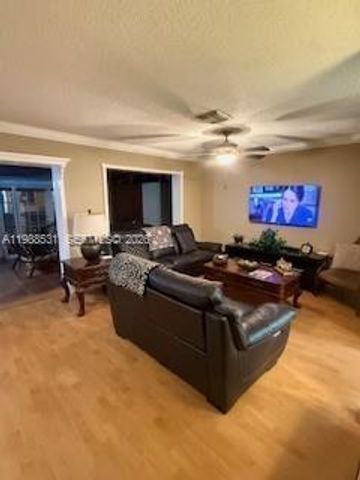 16236 SW 100th Terrace, Miami, FL 33196