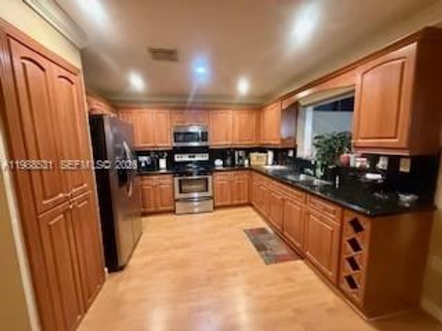 16236 SW 100th Terrace, Miami, FL 33196