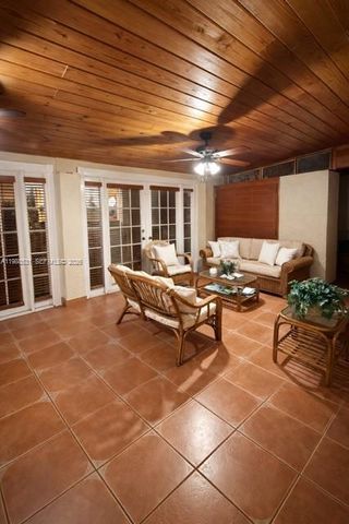16236 SW 100th Terrace, Miami, FL 33196