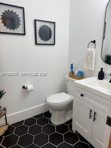 16236 SW 100th Terrace, Miami, FL 33196