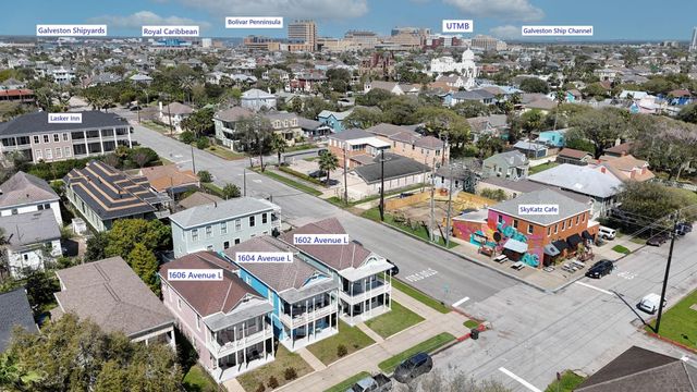 1606 Avenue L, Galveston, TX 77550