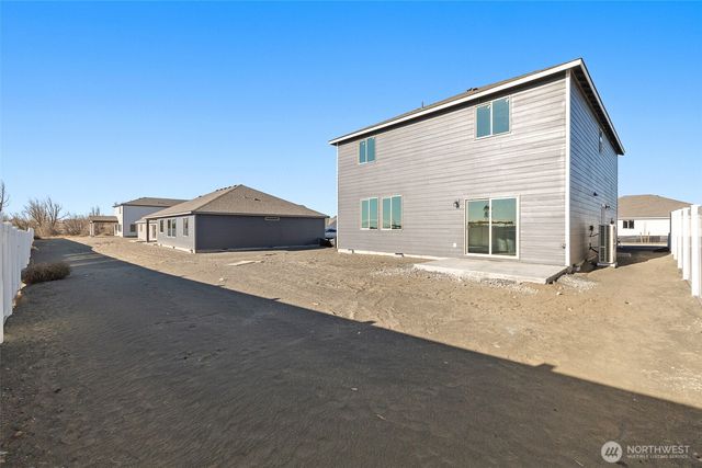 4235 W Sandy Court, Moses Lake, WA 98837