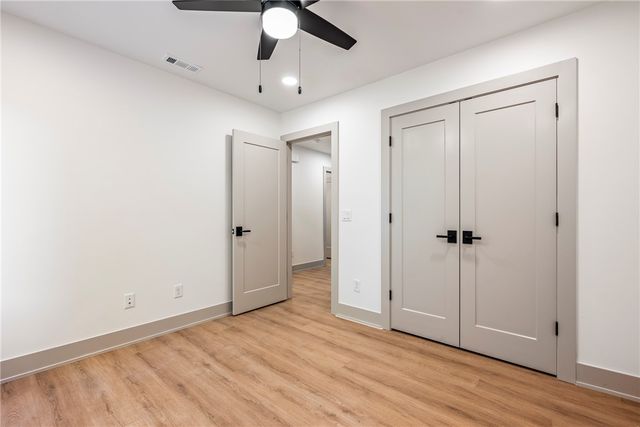 19 Crawley Lane, Bella Vista, AR 72714