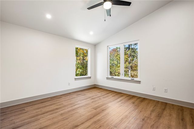 19 Crawley Lane, Bella Vista, AR 72714