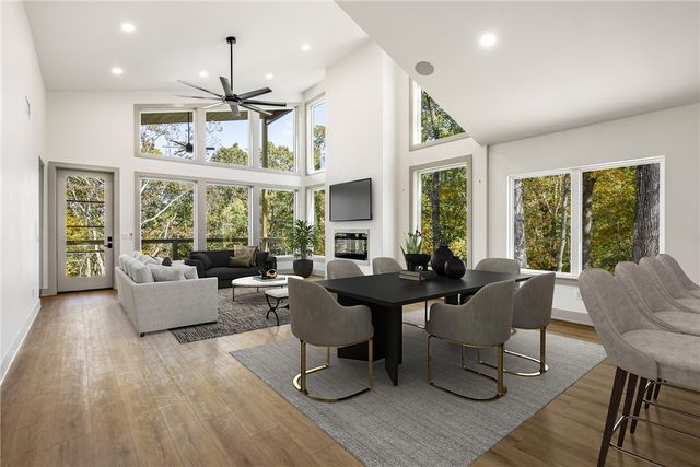 19 Crawley Lane, Bella Vista, AR 72714