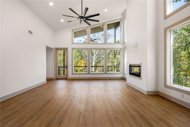 19 Crawley Lane, Bella Vista, AR 72714