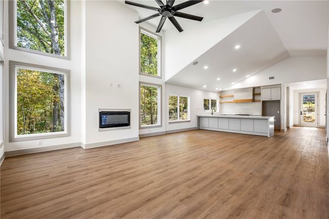 19 Crawley Lane, Bella Vista, AR 72714