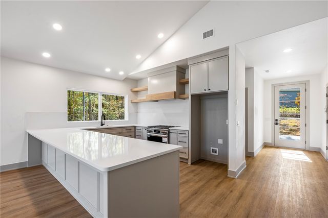 19 Crawley Lane, Bella Vista, AR 72714