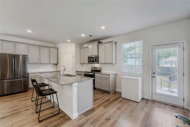 1051 Thomasville Estate Way, Atlanta, GA 30315