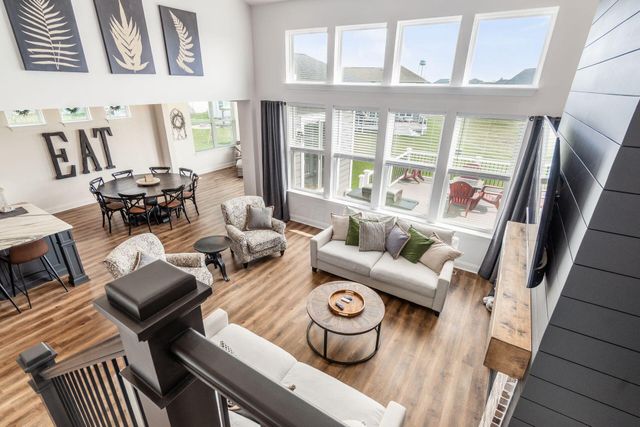 325 Silver Fox Way, Delaware, OH 43015