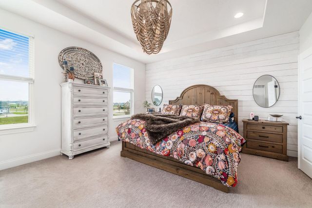 325 Silver Fox Way, Delaware, OH 43015