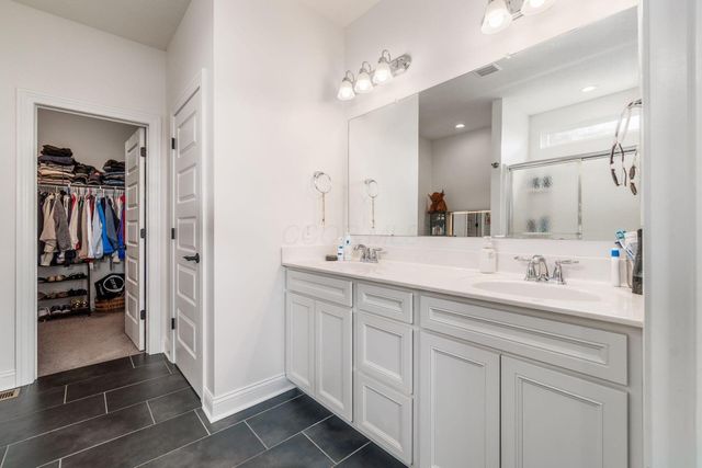 325 Silver Fox Way, Delaware, OH 43015