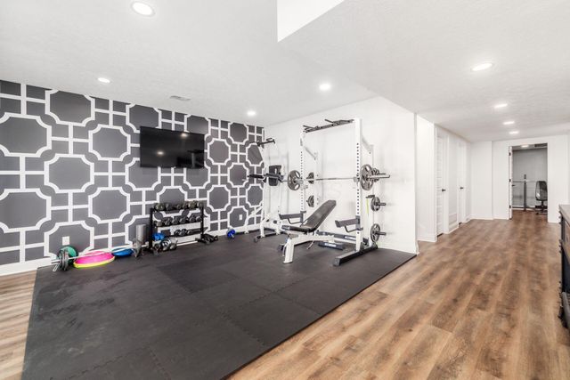 325 Silver Fox Way, Delaware, OH 43015