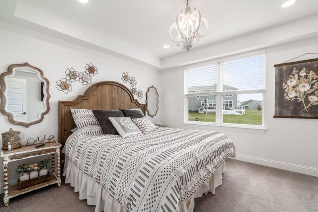 325 Silver Fox Way, Delaware, OH 43015