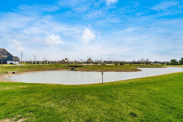 325 Silver Fox Way, Delaware, OH 43015