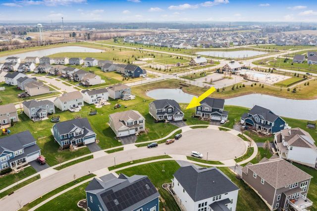 325 Silver Fox Way, Delaware, OH 43015