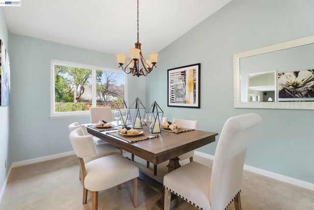 3593 Whitehall Ct, Pleasanton, CA 94588