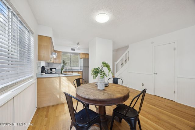 181 SYLVAN Drive, Atlantic Beach, FL 32233