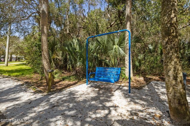 181 SYLVAN Drive, Atlantic Beach, FL 32233