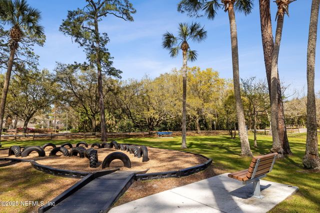 181 SYLVAN Drive, Atlantic Beach, FL 32233