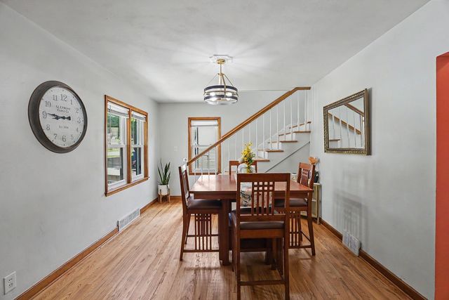 3225 Mahaska Avenue, Des Moines, IA 50317