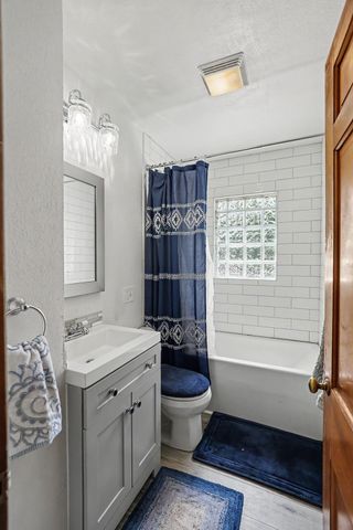 3225 Mahaska Avenue, Des Moines, IA 50317
