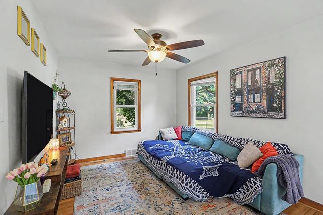 3225 Mahaska Avenue, Des Moines, IA 50317