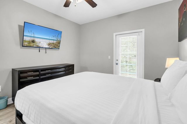125 Crystal Beach 111, Destin, FL 32541