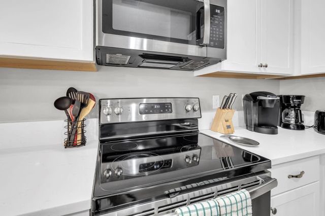 125 Crystal Beach 111, Destin, FL 32541