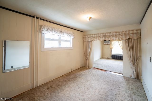 2 Wilson St, Phillipsburg Town, NJ 08865