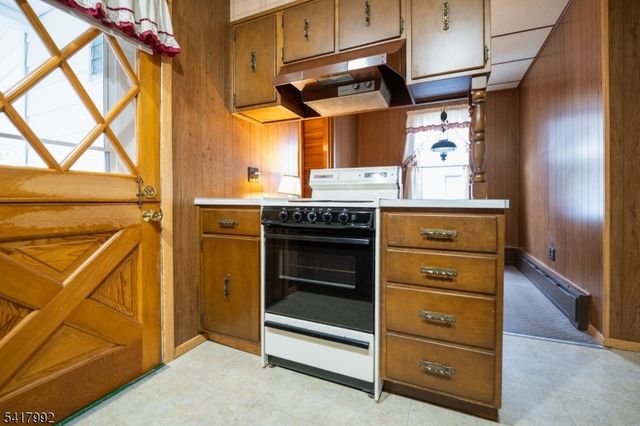 2 Wilson St, Phillipsburg Town, NJ 08865
