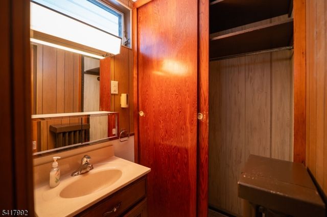 2 Wilson St, Phillipsburg Town, NJ 08865