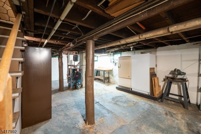 2 Wilson St, Phillipsburg Town, NJ 08865