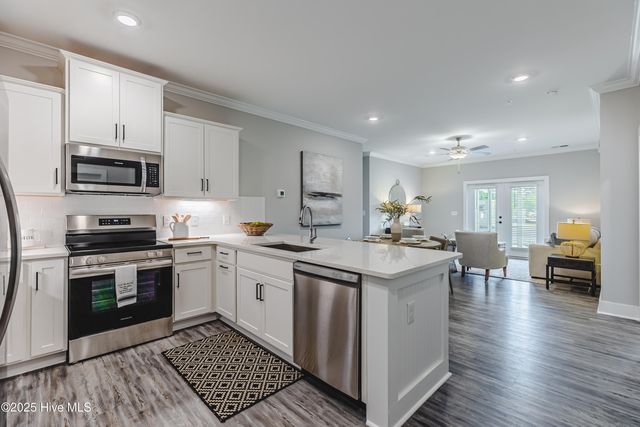 395 S Crow Creek Dr 1710, Calabash, NC 28467