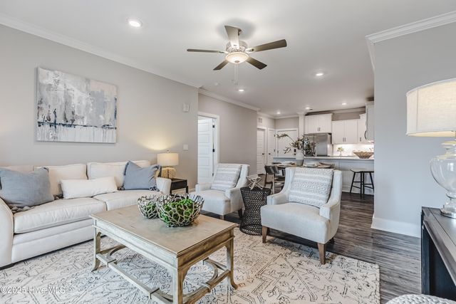 395 S Crow Creek Dr 1710, Calabash, NC 28467