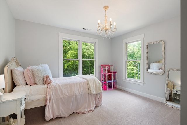 7061 Willowick Dr, Brentwood, TN 37027