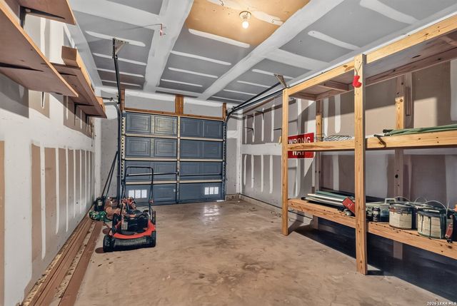 3647 Cameron Springs, San Antonio, TX 78244