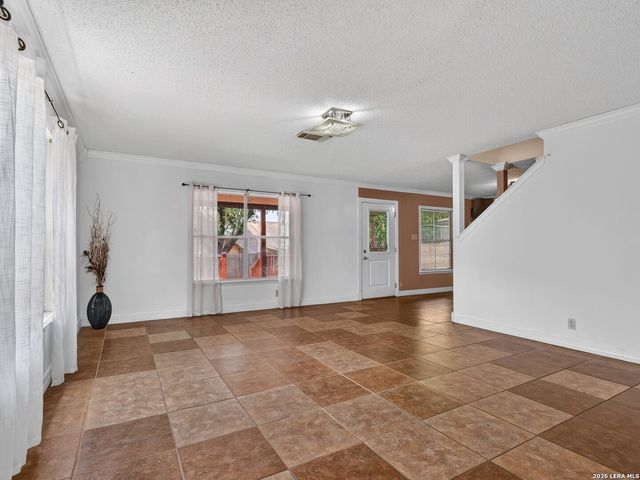 3647 Cameron Springs, San Antonio, TX 78244