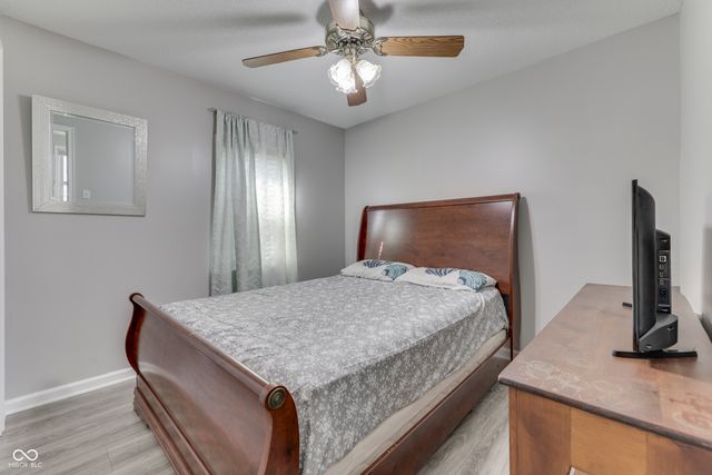 6125 E Edgewood, Indianapolis, IN 46237