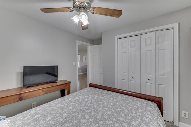 6125 E Edgewood, Indianapolis, IN 46237