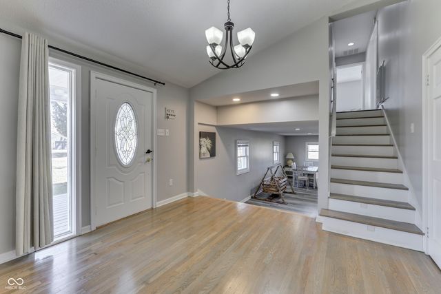 6125 E Edgewood, Indianapolis, IN 46237