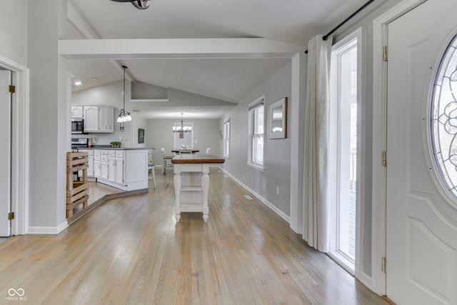 6125 E Edgewood, Indianapolis, IN 46237