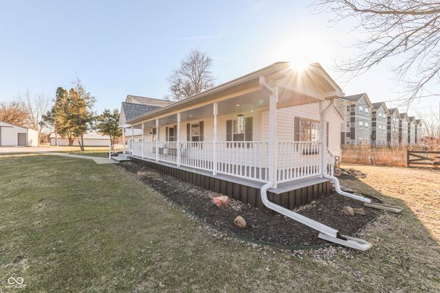 6125 E Edgewood, Indianapolis, IN 46237